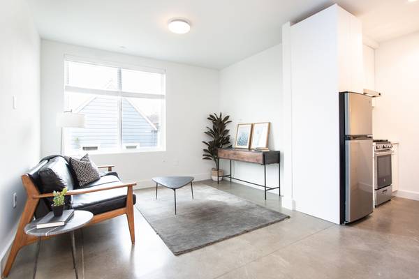 1BR/1BA Apartment on E Buena Vista · San Francisco