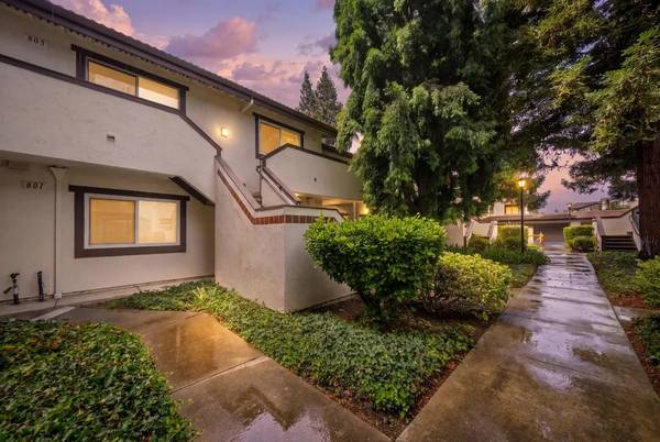 Condos on Bowe Ave · Santa Clara photo 3