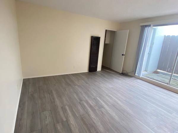 0BR/1BA Apartment on 90th St · Daly City photo 2