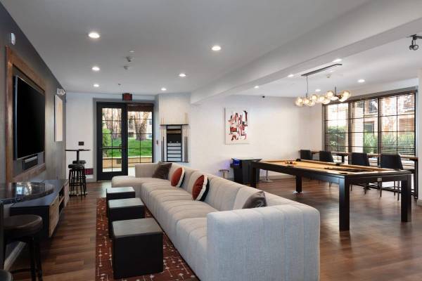 Apartments on Winchester Circle · Campbell photo 5
