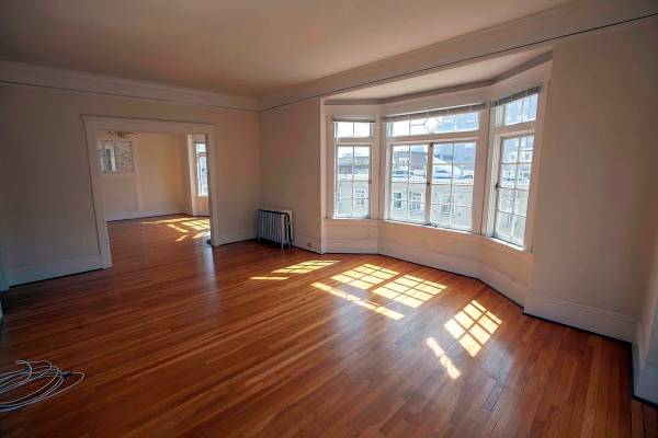 2BR/2BA Apartment · San Francisco photo 4