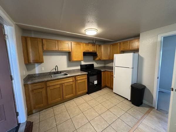 1621 Sumatra St photo 5