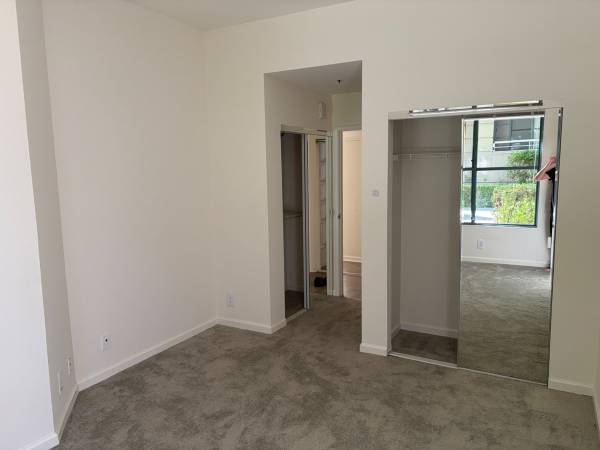 Apartments on Townsend Street · San Francisco photo 4