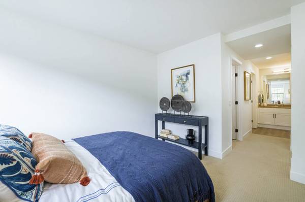 Apartments on Foster City Blvd · San Mateo photo 3
