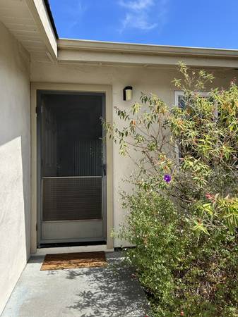 2BR/2BA Duplex · Santa Cruz