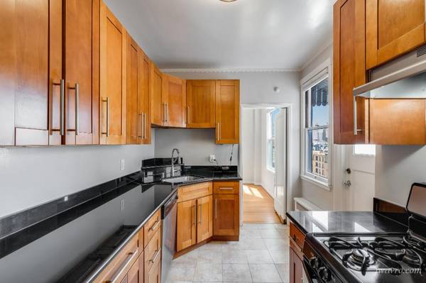 1BR/1BA Apartment · San Francisco photo 2