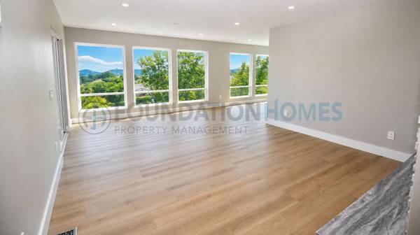 124 Esmeyer Dr photo 2