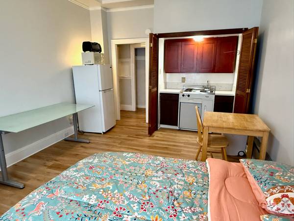 0BR/1BA Apartment · San Francisco photo 5