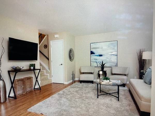3BR/2BA Condo · Capitola photo 3