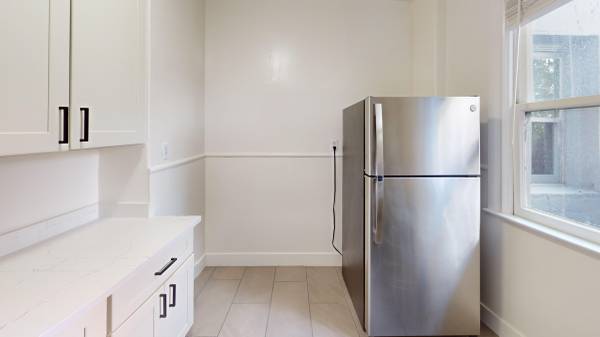 Apartments on Bush Street · San Francisco photo 4