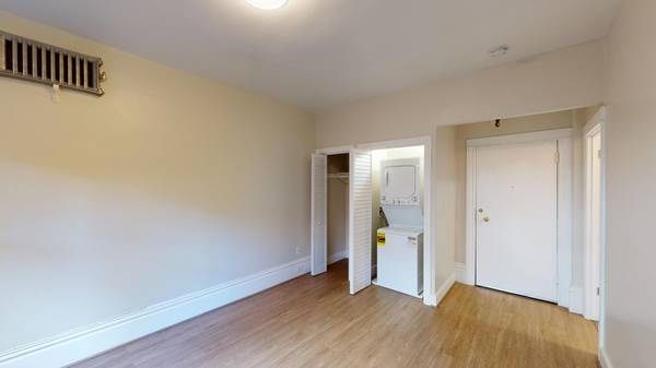 Apartments on Bush Street · San Francisco photo 2