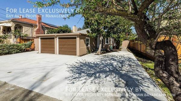2BR/1BA Duplex on Grand Street · Redwood City