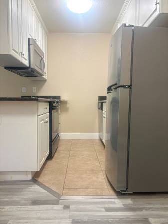1BR/1BA Apartment · Pleasant Hill photo 4