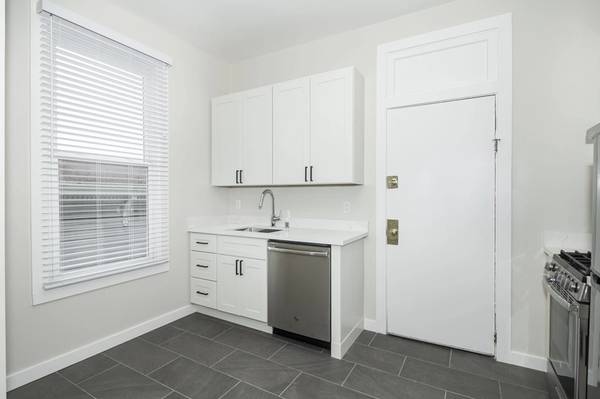 1BR/1BA Apartment · San Francisco photo 3