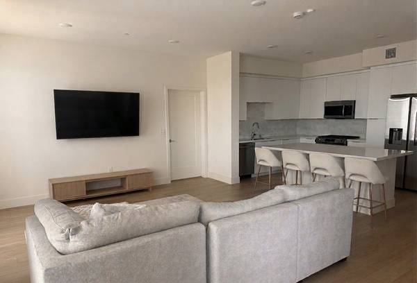 2BR/2BA Condo on Vision Cmn 317 · Fremont