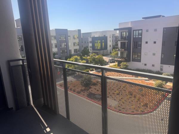 2BR/2BA Condo on Vision Cmn 317 · Fremont photo 3