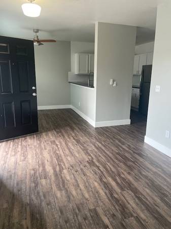 2BR/1BA Apartment · El Sobrante photo 3