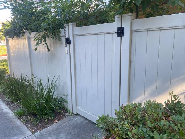 2BR/2BA Condo on Blue Rock Ct · San Jose photo 4