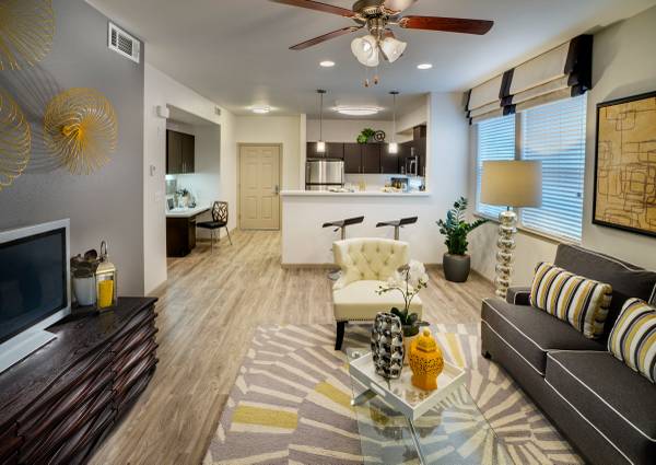 2BR/2BA Apartment · Napa photo 3
