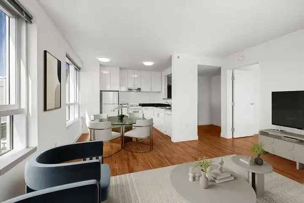 1188 Mission At Trinity Place photo 2
