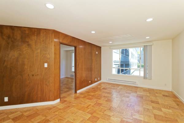 1BR/1BA Apartment · Oakland photo 3