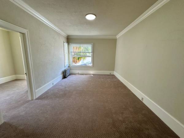 1BR/1BA Apartment · Berkeley photo 4