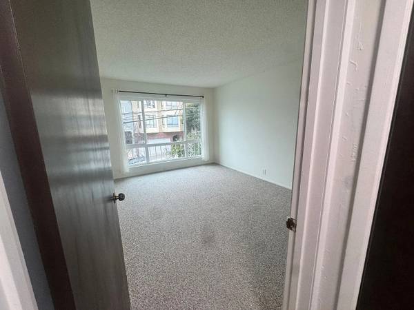 481 Elizabeth Street, San Francisco, CA 94114 photo 3