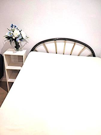 Lovely Cul-de-sac Home | New Flooring &amp; Paint photo 4