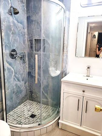Lovely Cul-de-sac Home | New Flooring &amp; Paint photo 3