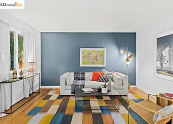 1BR/1BA Apartment · Oakland photo 5
