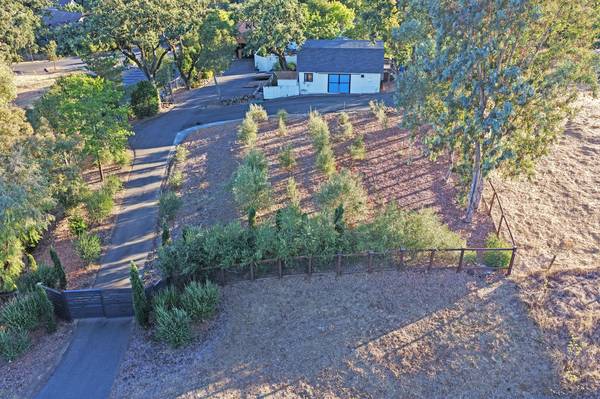 5644 Sonoma Hwy Santa Rosa, CA 95409 photo 2