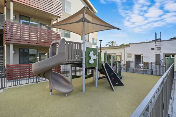 1BR/1BA Apartment on Capitola Rd · Capitola photo 4