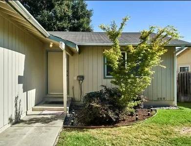 3BR/2BA Single Family House on Sherland Ave · Mountain View photo 2