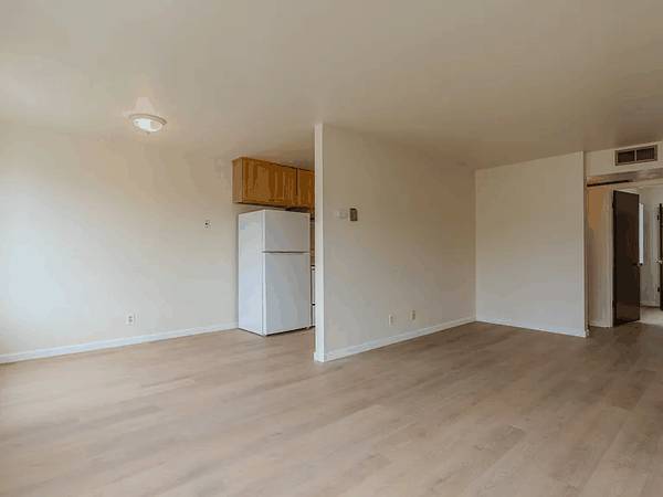 Apartments on Lisbon St · Daly City photo 3