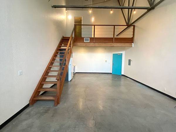 1BR/1BA Loft on Minnesota St · San Francisco photo 2
