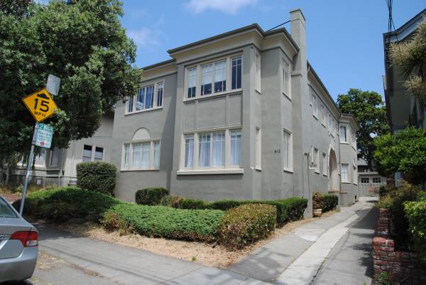Flats on Euclid · Oakland photo 4