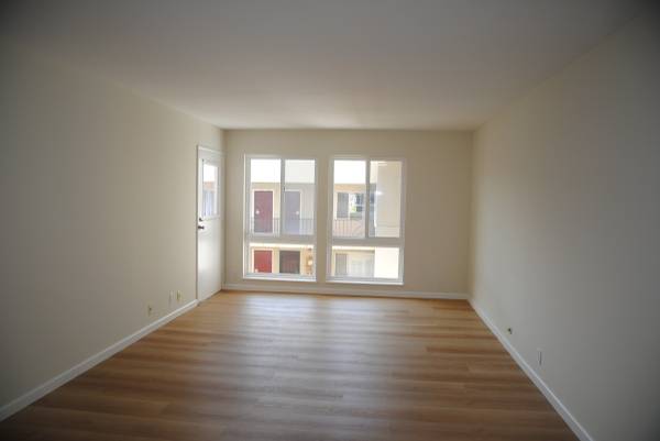 Apartments on Lee Street · Oakland photo 4
