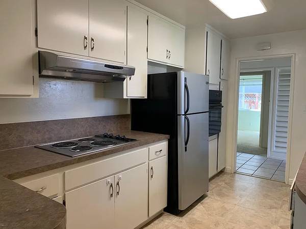 1383 Bobolink Cir Sunnyvale, CA 94087 photo 3