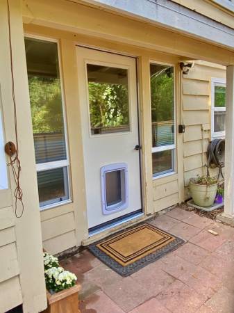 1BR/1BA Apartment · Redwood Estates photo 2