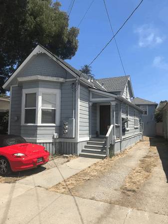 1BR/1BA Duplex on Riverside Ave · Santa Cruz photo 3
