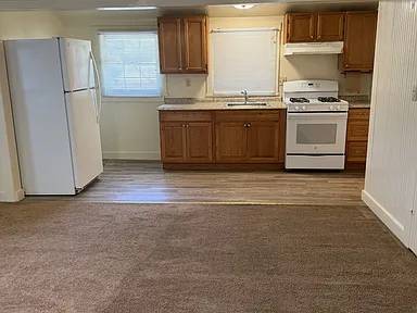 Apartments on 5th St · Gilroy photo 4