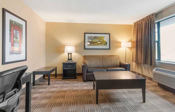 1BR/1BA Other on Dublin Blvd · Pleasanton photo 2