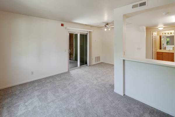 Meadowview Apartments photo 4