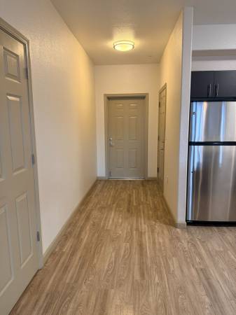 2BR/2BA Apartment · Napa