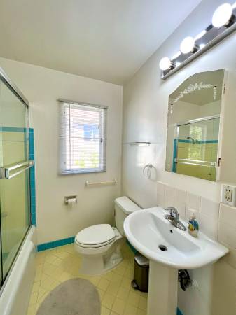 1BR/1BA Apartment · Stanford photo 5