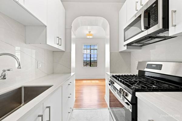 0BR/1BA Apartment · San Francisco photo 2