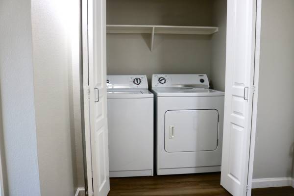 Cozy 1 Bedroom 1 Bath End Unit Condo With 1 Car Garage And Private Patio Located Next To Peterson Lane Park! photo 5