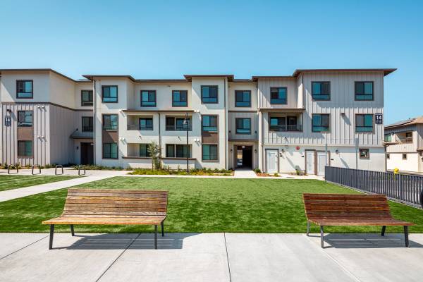 Apartments on Miner Lane · Morgan Hill photo 2