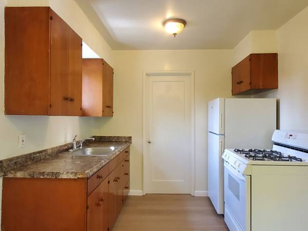 1BR/1BA Apartment on Jackson St · Santa Clara photo 3