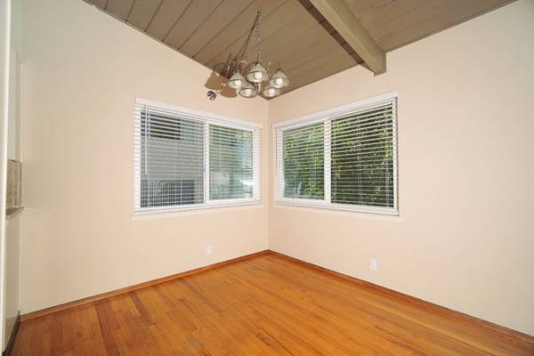 Apartments on Matadero Avenue · Palo Alto photo 3